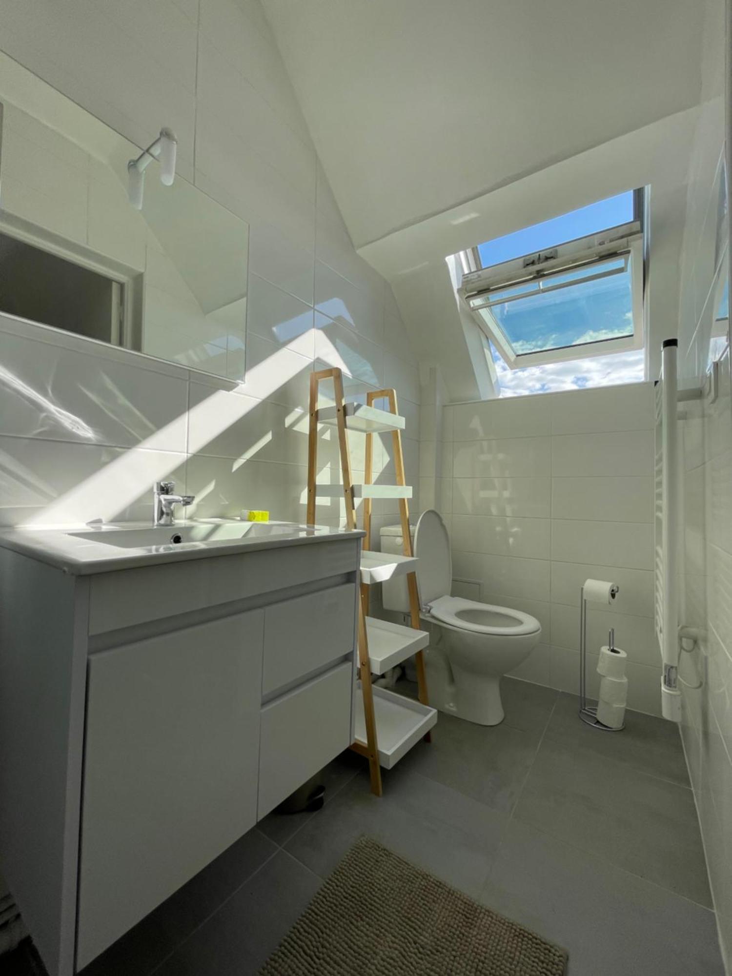 Appartement Renove Tout Equipe, Centre Ville, Proche De La Gare Et Commerce Flers  Eksteriør billede